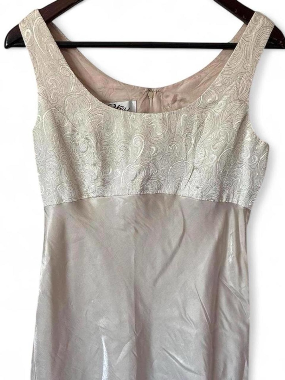 Patra Cream Two-Tone Sleeveless Maxi Dress